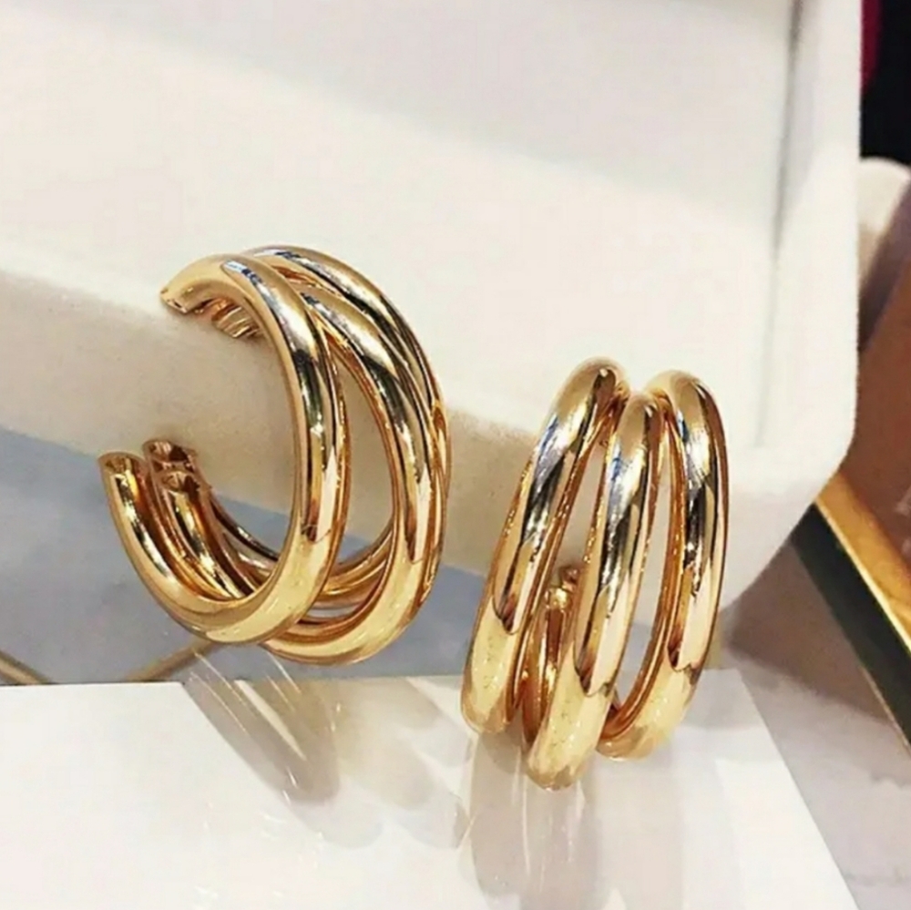 Gold Glossy Hoop Earrings - Picture 5 of 5